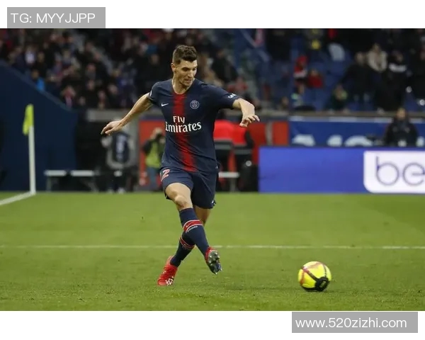 巴黎圣日耳曼队历史辉煌回顾及未来发展战略分析