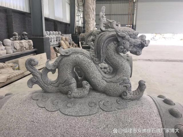 leyu.乐鱼门墩文明深度剖析：石雕艺术的微缩景观（多图浏览）(图3)