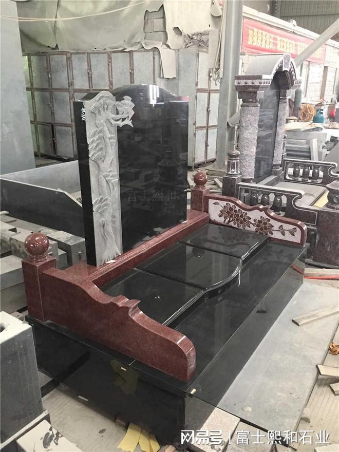 乐鱼官网福建墓碑：雕琢武艺与石材伎术的完善分离(图3)