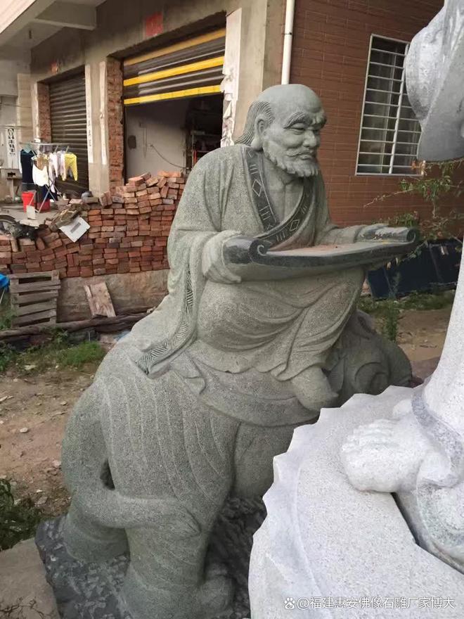 乐鱼官网石雕十八罗汉在宗祠中的粉饰意义